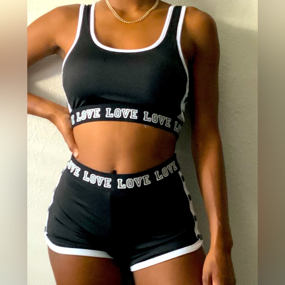 Two piece set